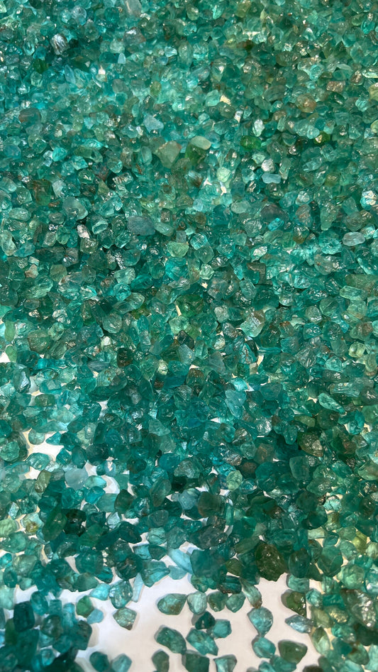 Natural Blueish Green Apatite Crystals 20 pieces set
