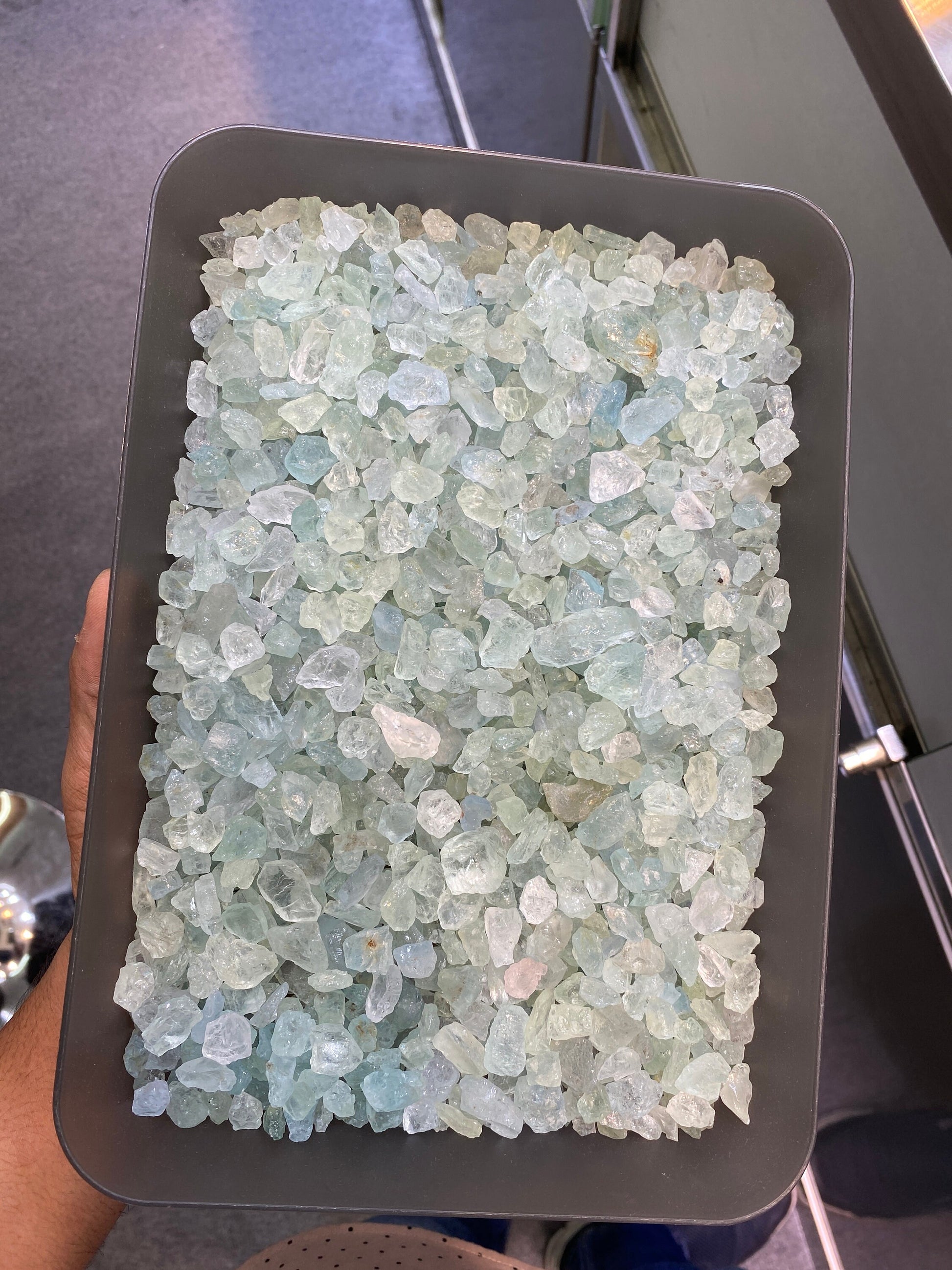 Natural green aquamarine rough 1 pcs