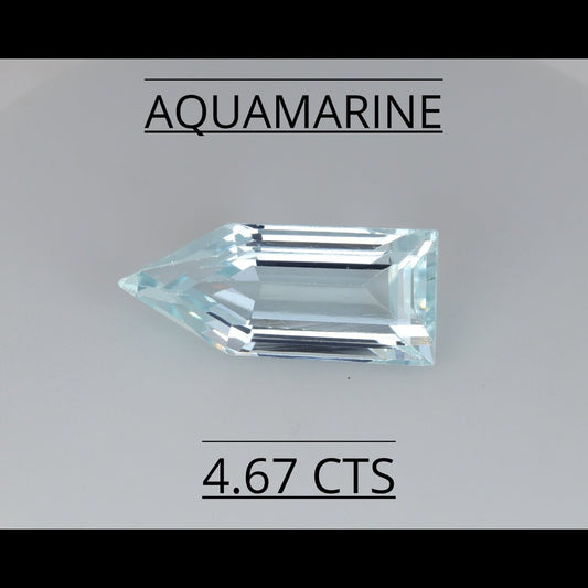 NATURAL AQUAMARINE 4.67 CTS