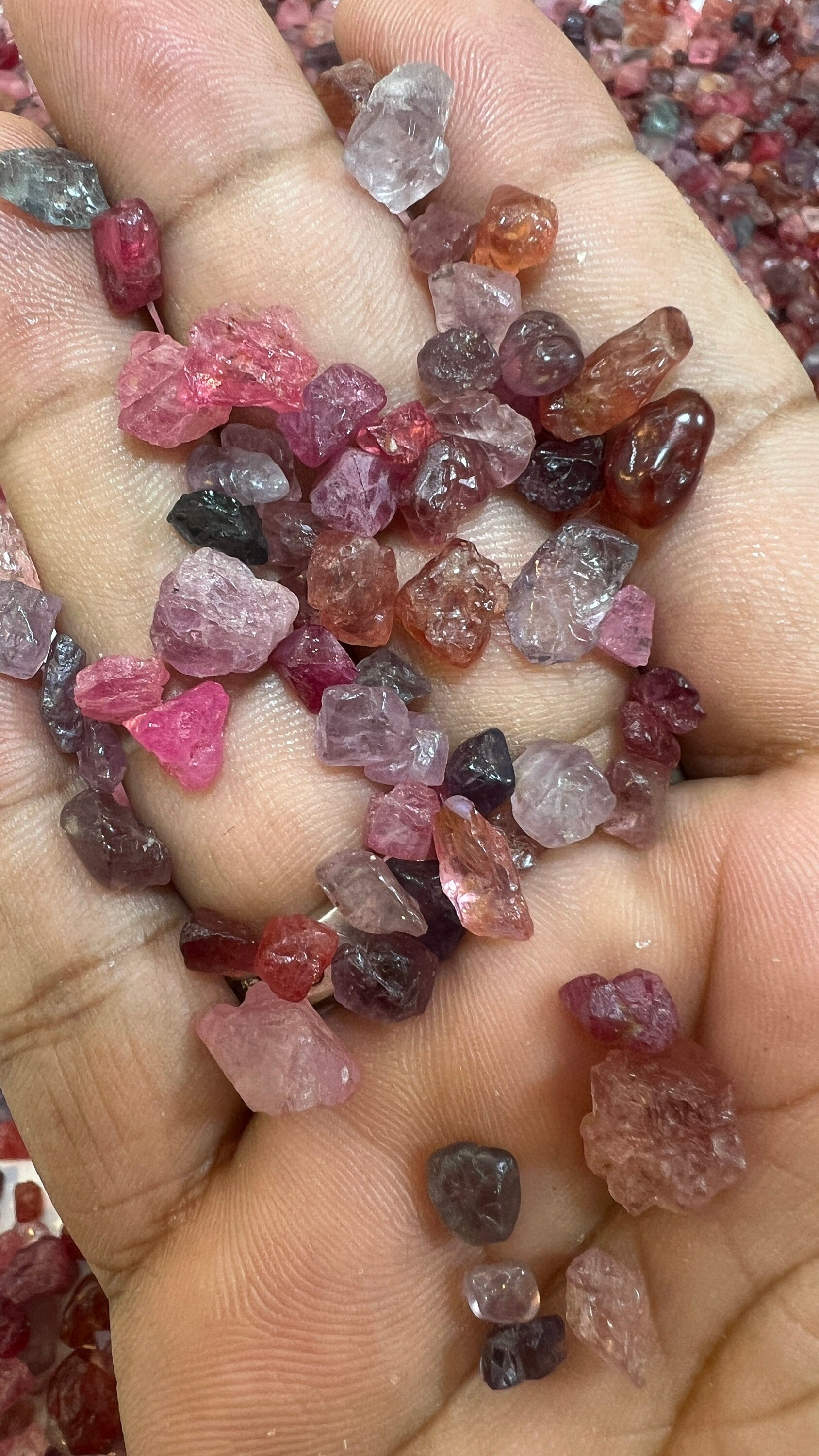 Natural Spinel Rough 1 piece