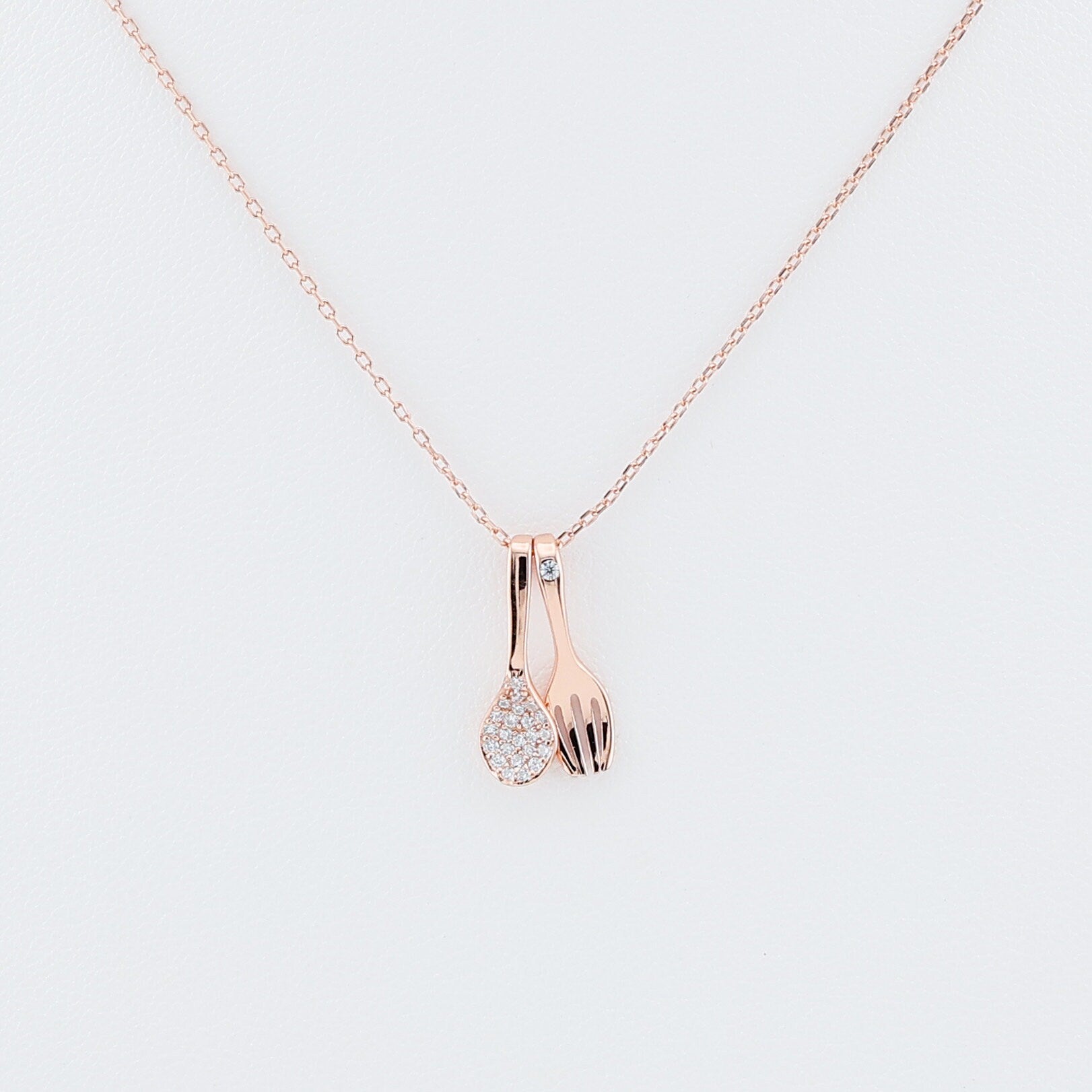 Rose Gold 925 Sterling silver Neckalce