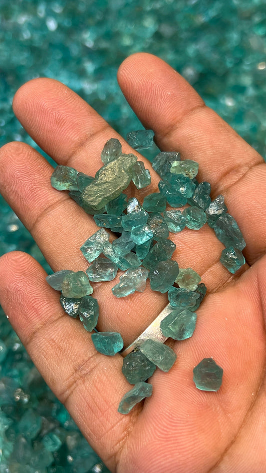 Natural Blueish Green Apatite Crystals 20 pieces set