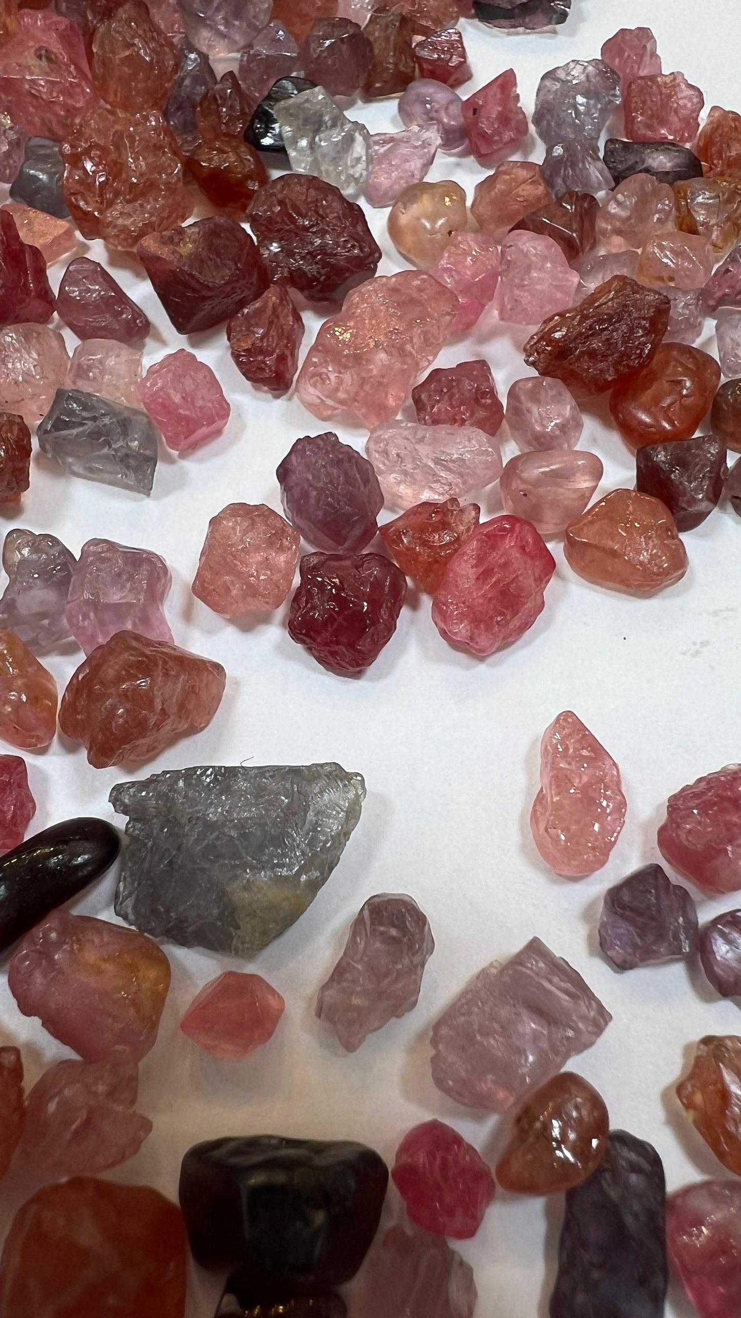 Natural Spinel Rough 1 piece